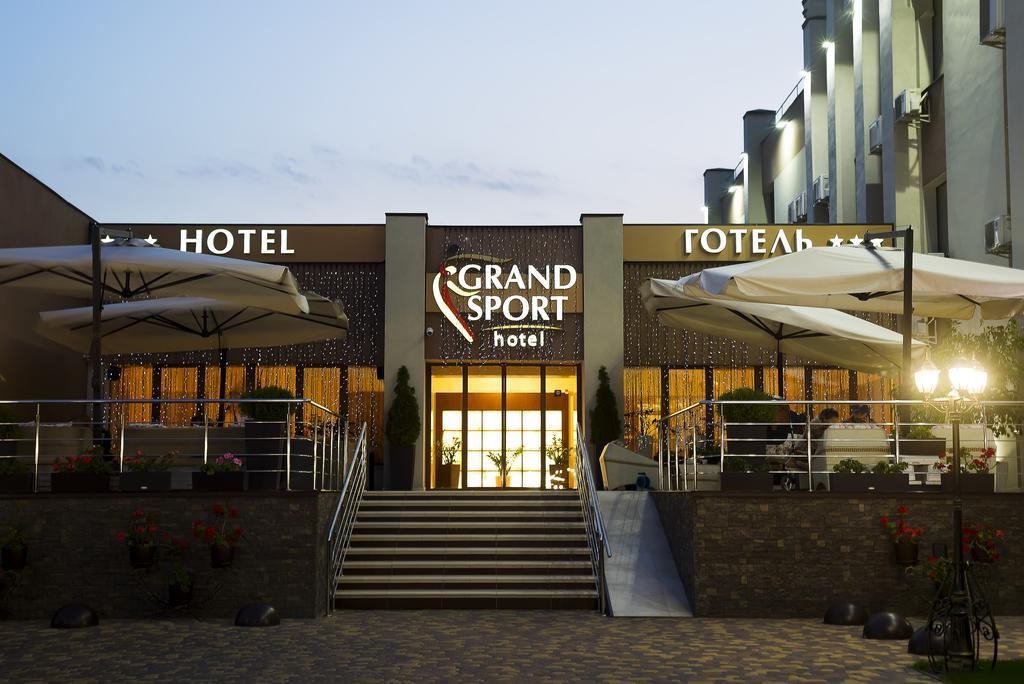 Grand Sport Hotel Бровари Екстер'єр фото